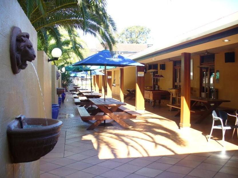 El Toro Motel Warwick Farm Buitenkant foto