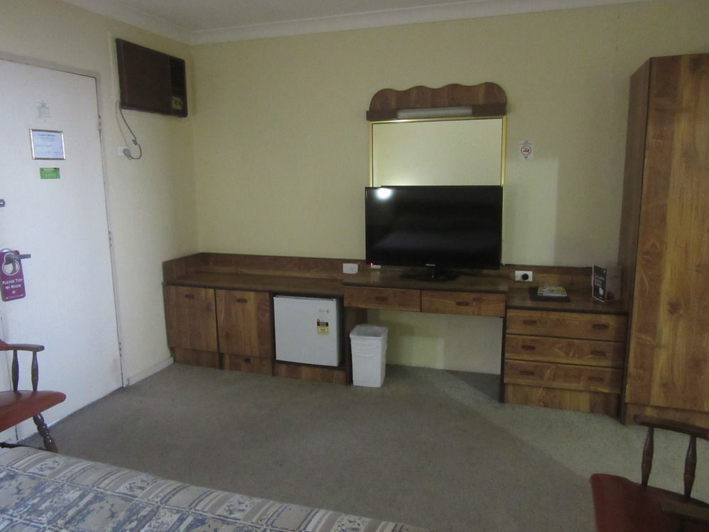 El Toro Motel Warwick Farm Buitenkant foto